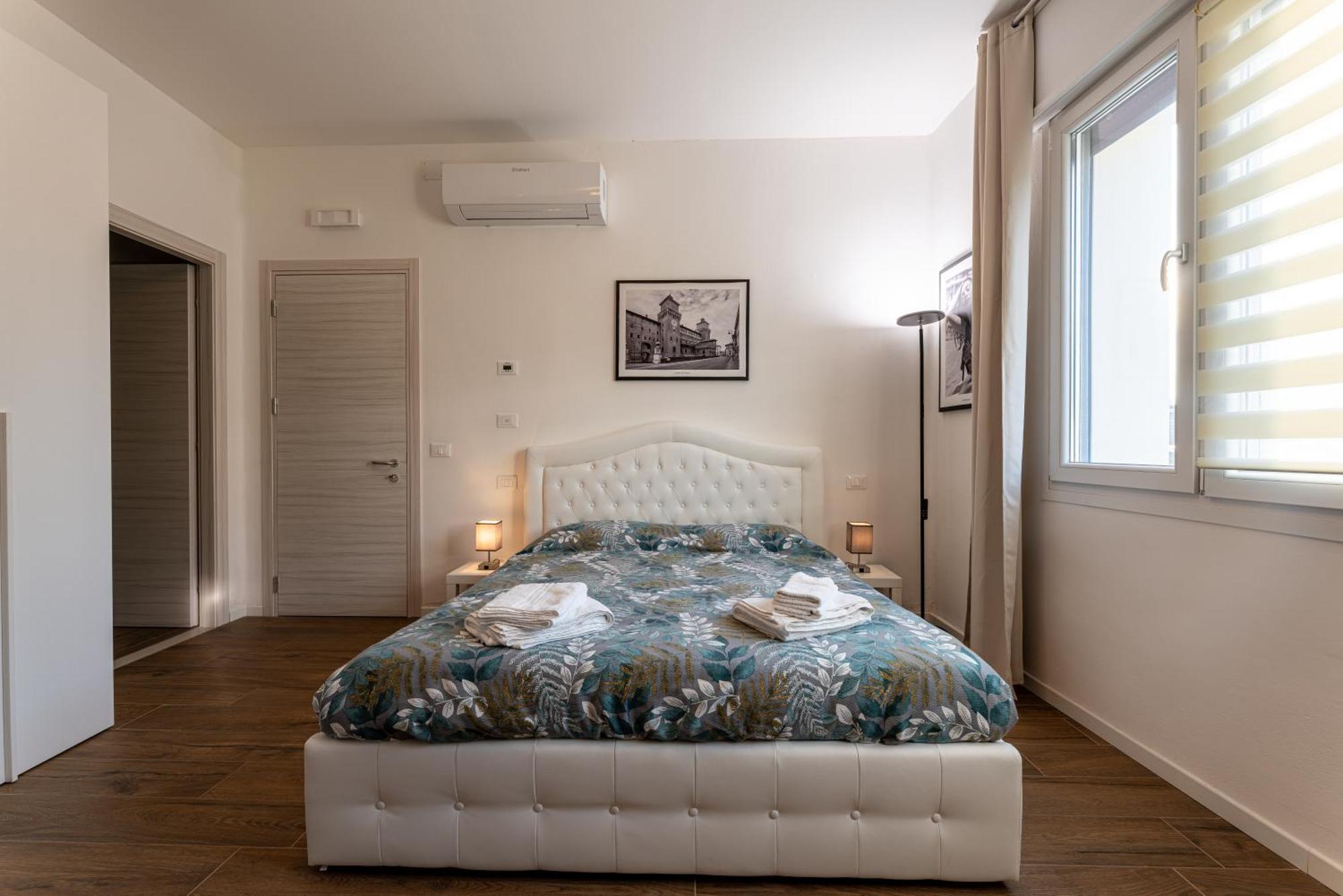 Fellini Rooms Феррара Номер фото